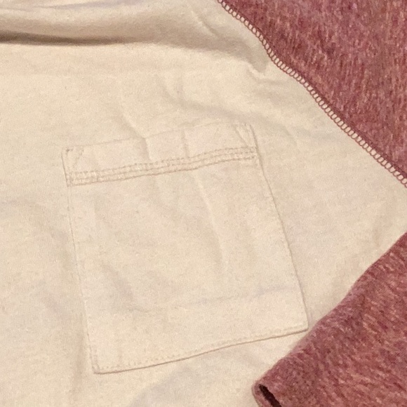 Mossimo Supply T-shirt - Picture 5 of 5